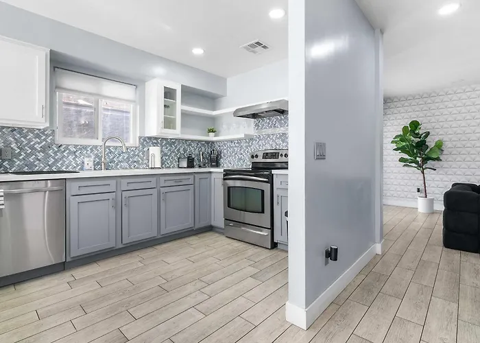 Apartment Private Bath Walk To Asu & Mill Tempe